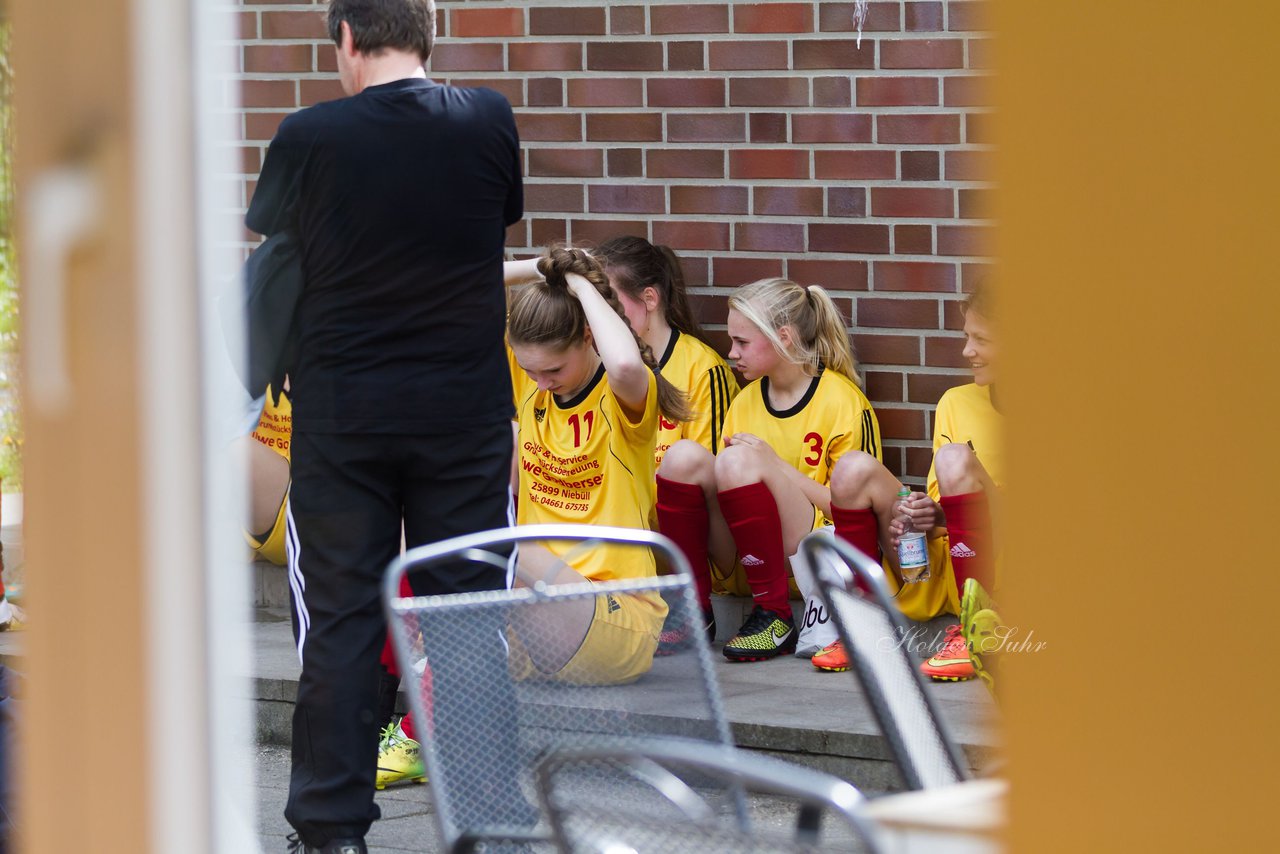 Bild 310 - B-Juniorinnen VfL Oldesloe - JSG Sdtondern : Ergebnis: 2:0